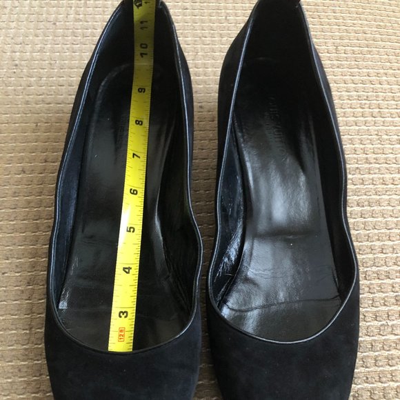 Louis Vuitton Uniformes Black Suede Revival Round - Picture 12 of 14